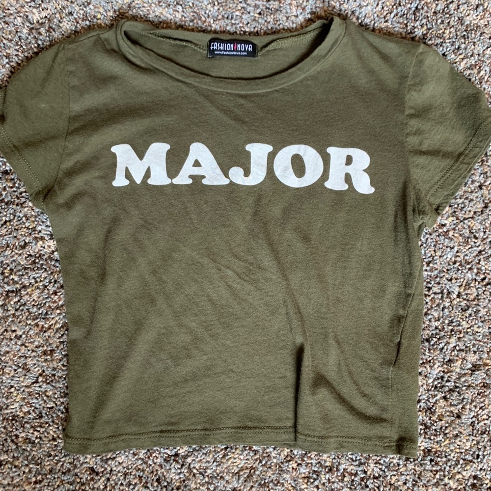 Fashion Nova crop top